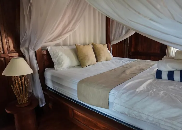 Pulasari With Private Pool فيلة *